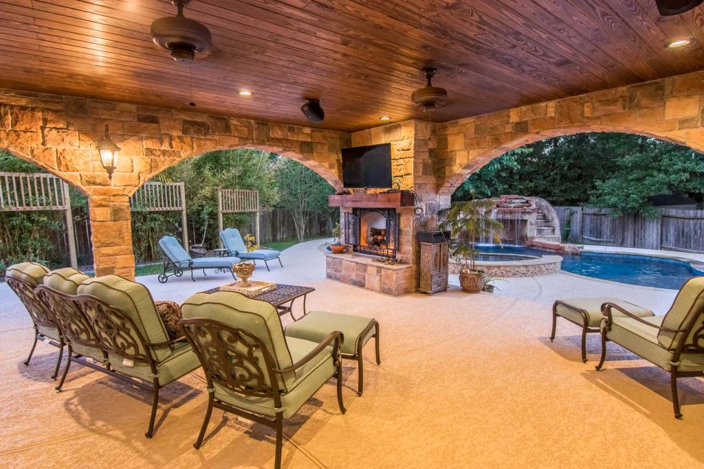 patio-cover-with-fireplace