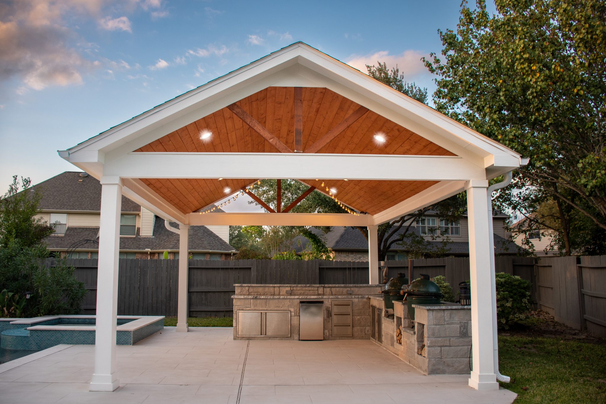 Detached Gable Style Patio Cover with Outdoor Kitchen. | HHI Patio Covers