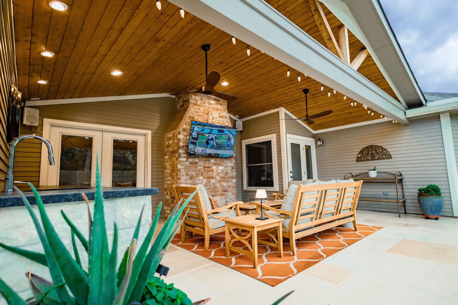 Gable Patio Cover in Houston, TX | HHI Patio Covers