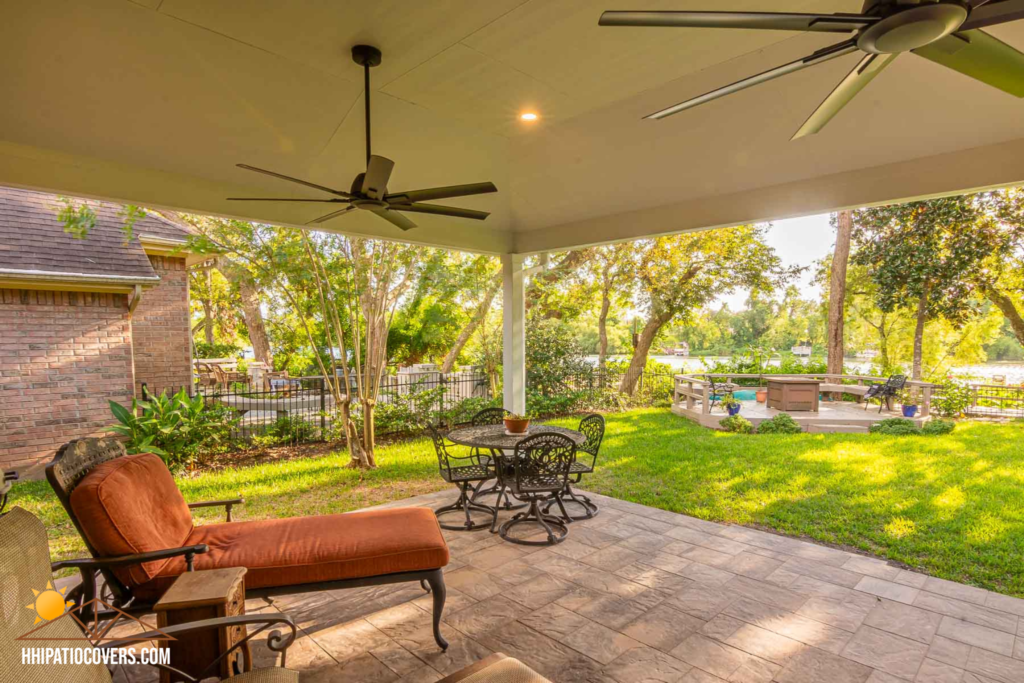 Hip-style patio cover in Missouri City, TX.