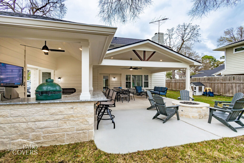 Gable style patio cover with hip extension