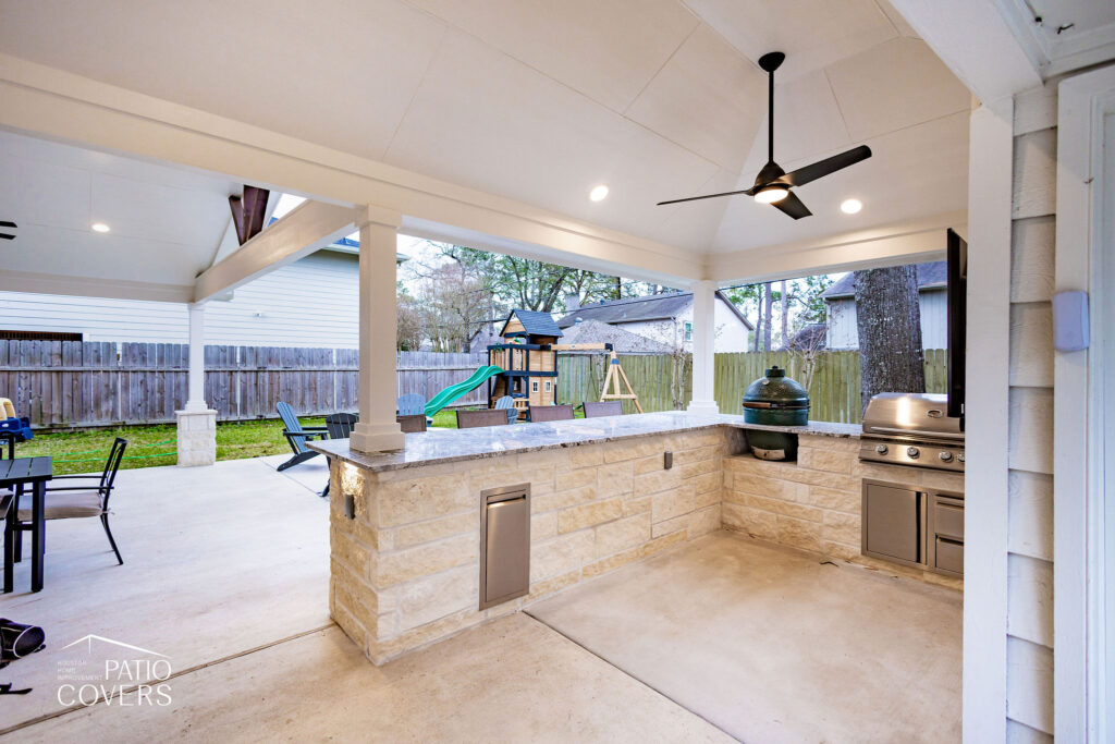 Gable style patio cover with hip extension