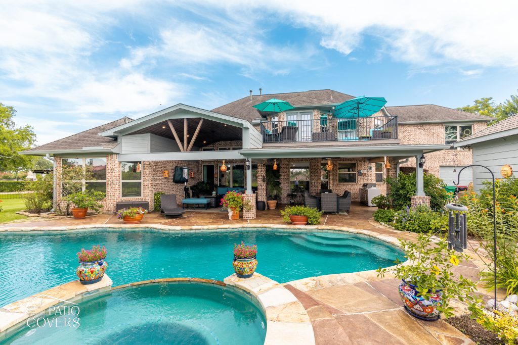 Missouri City Patio Cover Extension with Balcony Integration