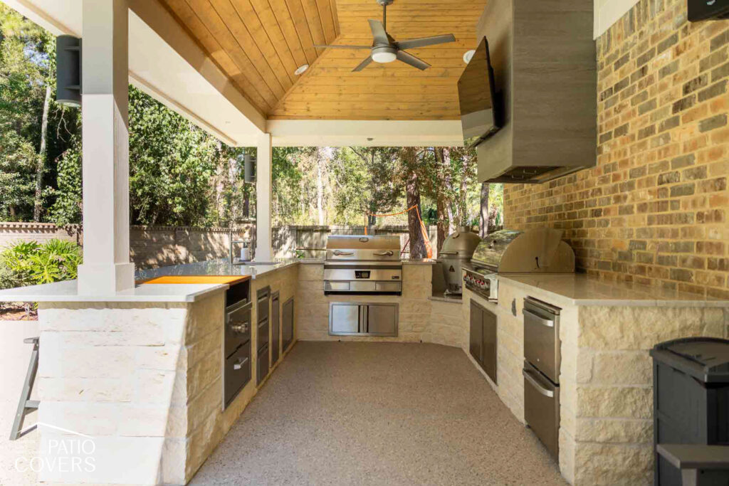 Outdoor kitchen